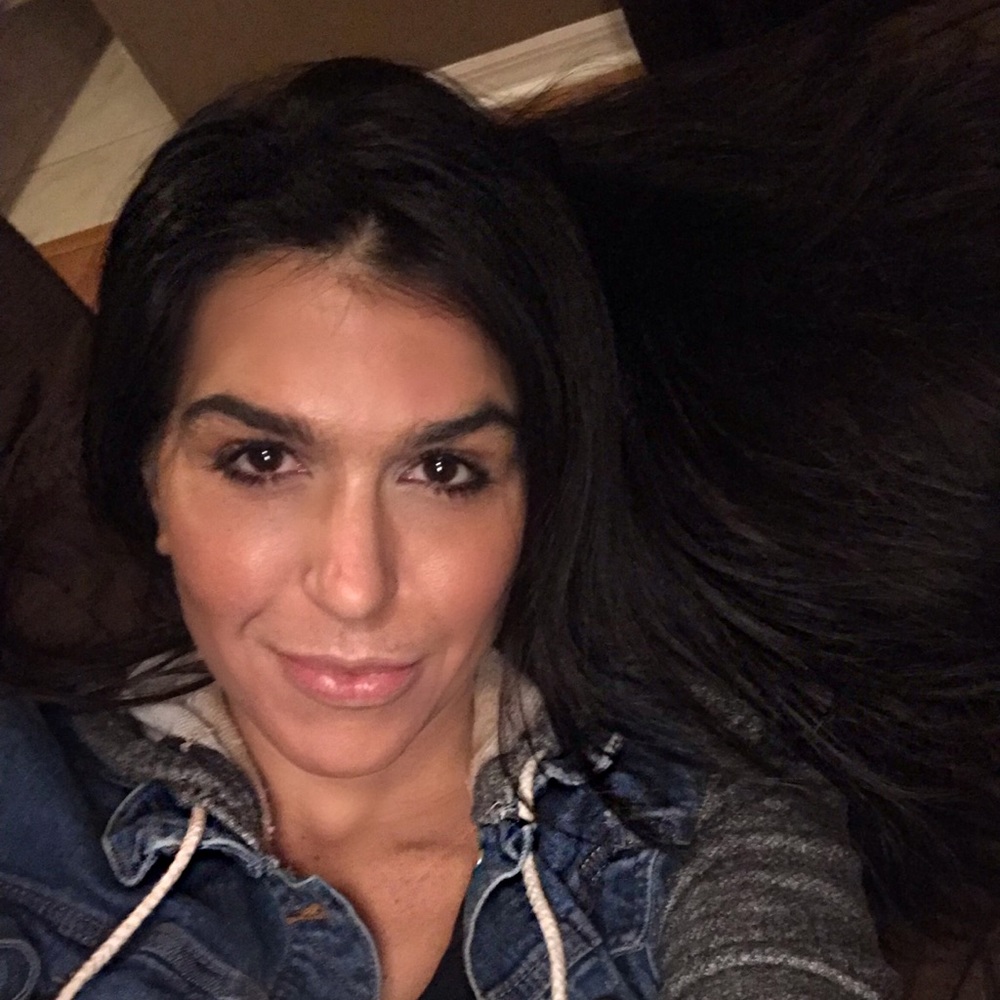 Meet your Posher, Candace